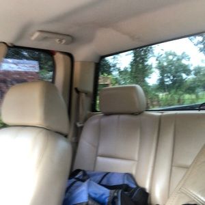 Meet your Posher, Travis